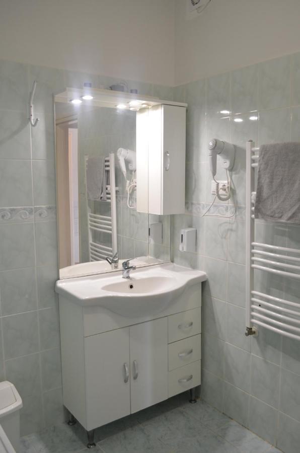 Gabi Apartman Hajduszoboszlo Luaran gambar
