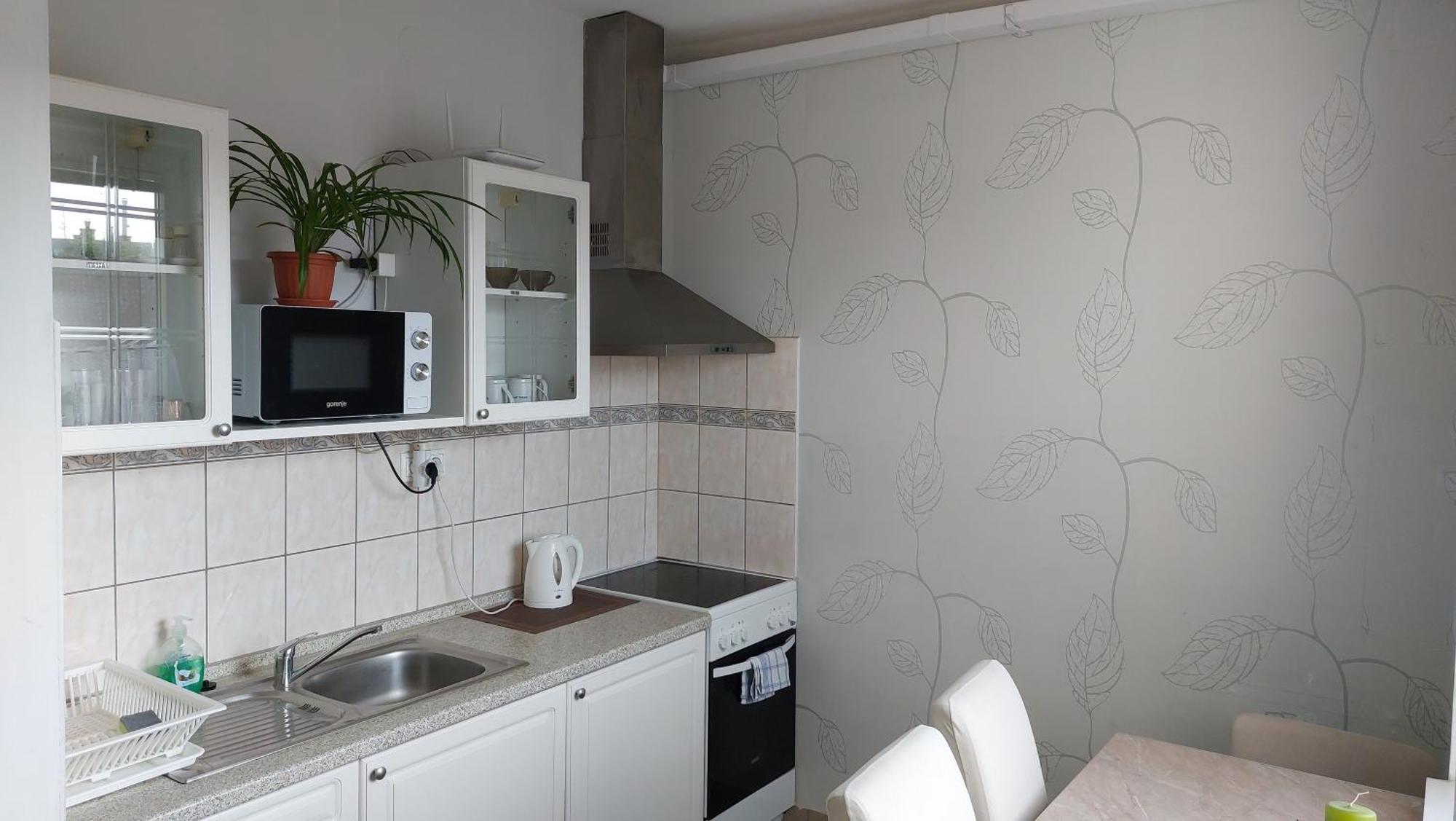 Gabi Apartman Hajduszoboszlo Luaran gambar